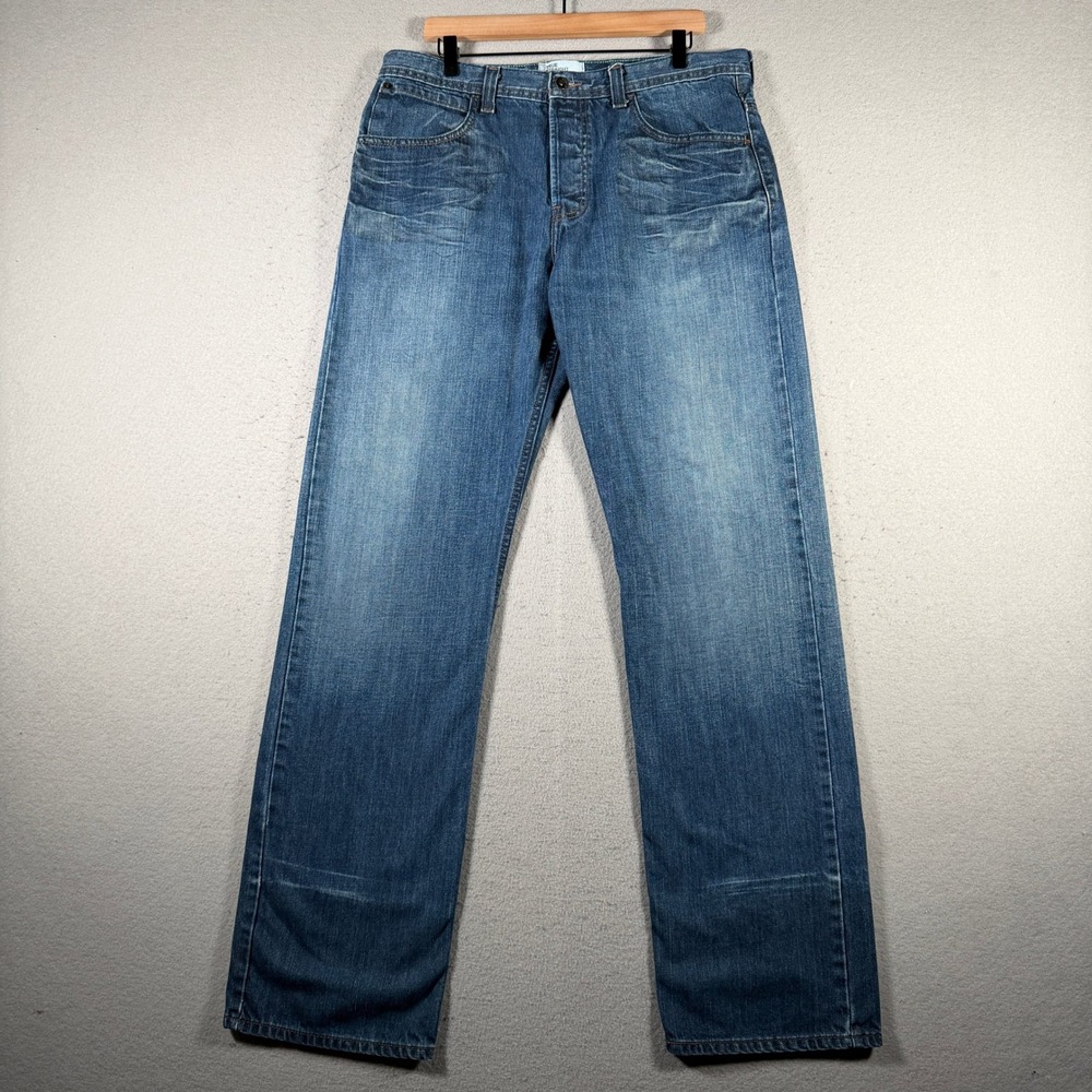 Vintage Levis SilverTab True Straight Men Blue Denim Jeans 36x36 Medium Wash Y2K